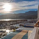 Apartman Seafront Marina 9